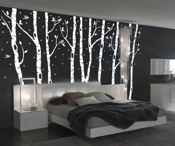مدل استیکر دیواری  اتاق خواب با طرح درخت 