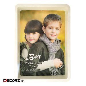قاب عکس مدل ترنج  سایز  ۲۰×۳۰ سانتی متر