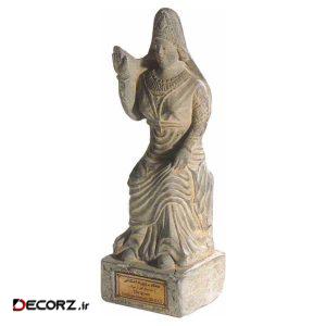مجسمه تندیس و پیکره شهریار مدل تندیس ملکه اشکانی کد MO430