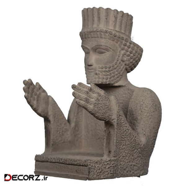 مجسمه تندیس و پیکره شهریار مدل جای لوح فشرده سرباز پارسی کد MO1870