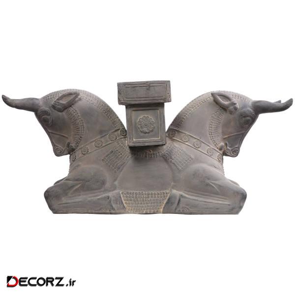 مجسمه تندیس و پیکره شهریار مدل سر ستون گاو کد MO1690 سایز بزرگ
