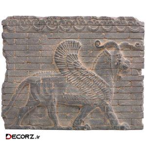 مجسمه تندیس و پیکره شهریار مدل کتیبه آجری شیر افسانه ای آویزدار کد MO2890