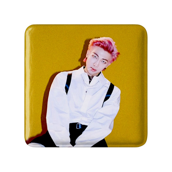 مگنت خندالو طرح جونگ کوک Jungkook گروه بی تی اس کد 4190