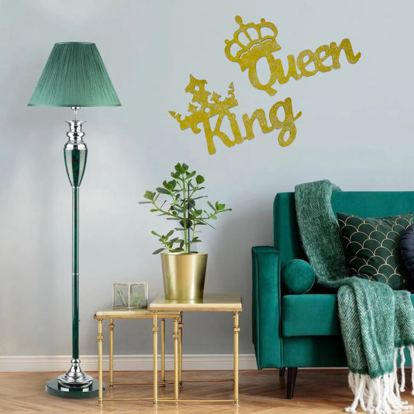 استیکر مدل King Queen چوبی مجموعه 2 عددی استیکر مدل King Queen چوبی مجموعه 2 عددی