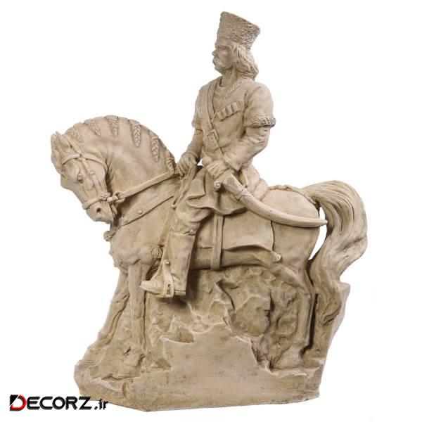تندیس کوراوغلو کارگاه تندیس و پیکره شهریار کد M260 تندیس کوراوغلو کارگاه تندیس و پیکره شهریار کد M260